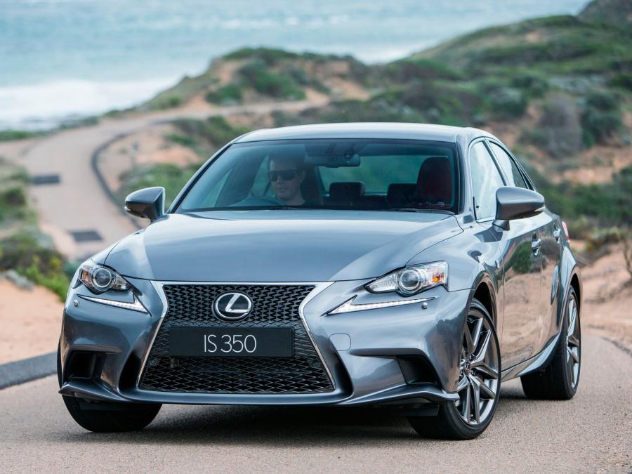  Lexus IS350 F-Sport 2013 года  (AU) (фото 3 из 10)